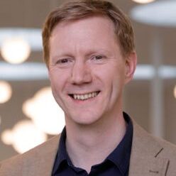 Sharon-Klinkenberg-Portrait-300